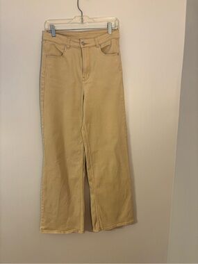 Women’s Wide Leg/High Rise Jeans in Tan